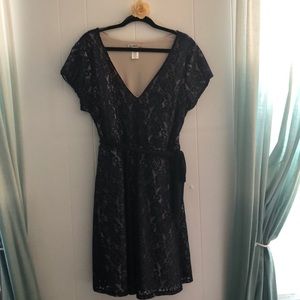 Navy & Tan Floral Lace Dress